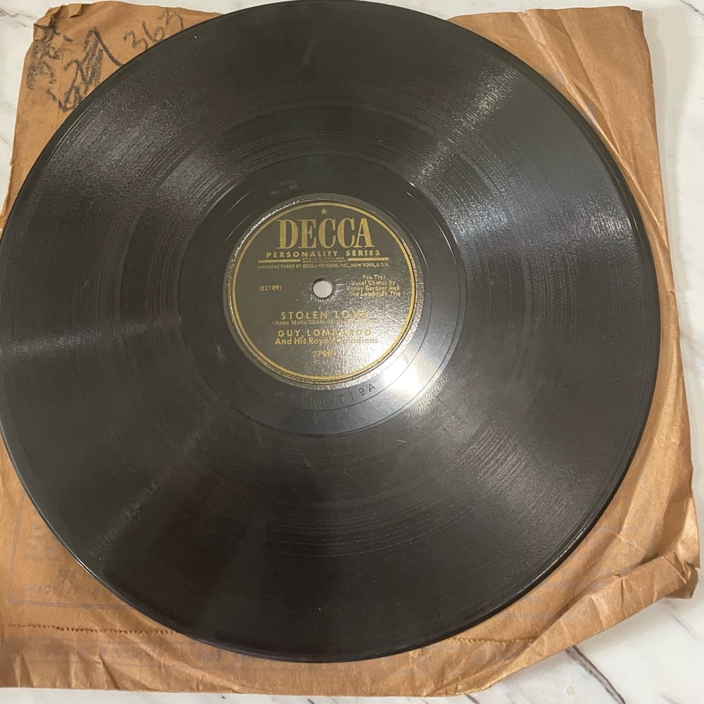 Guy Lombardo Like-New 78 RPM Marshmellow Moon & Stolen Love, 1952 NM
